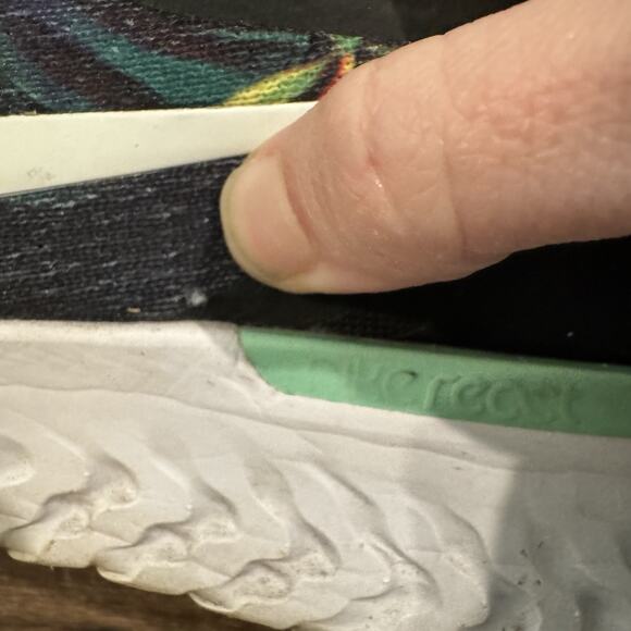 Nike Men's Odyssey React Running Shoe Black Tropical Floral AV3255-001 Size 11 - Picture 6 of 13